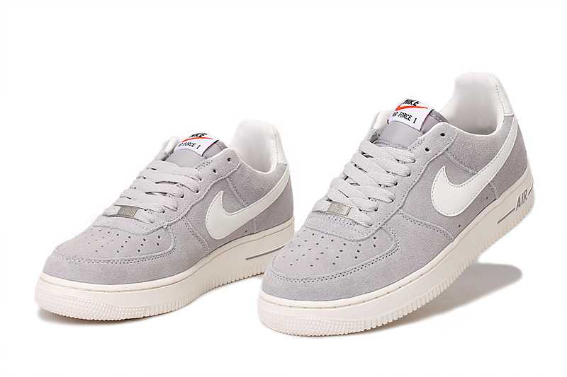 nike air force femme grise
